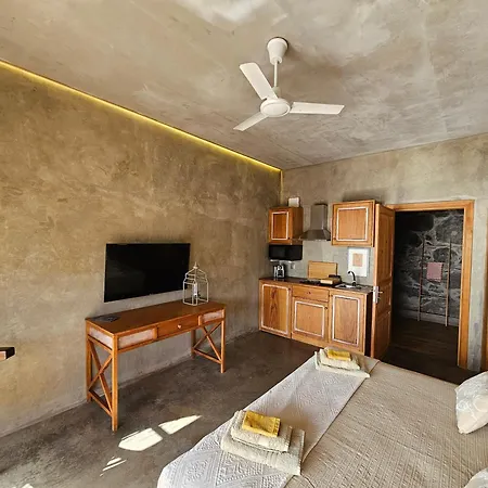 Les Terrasses Suites Calheta  Exterior photo